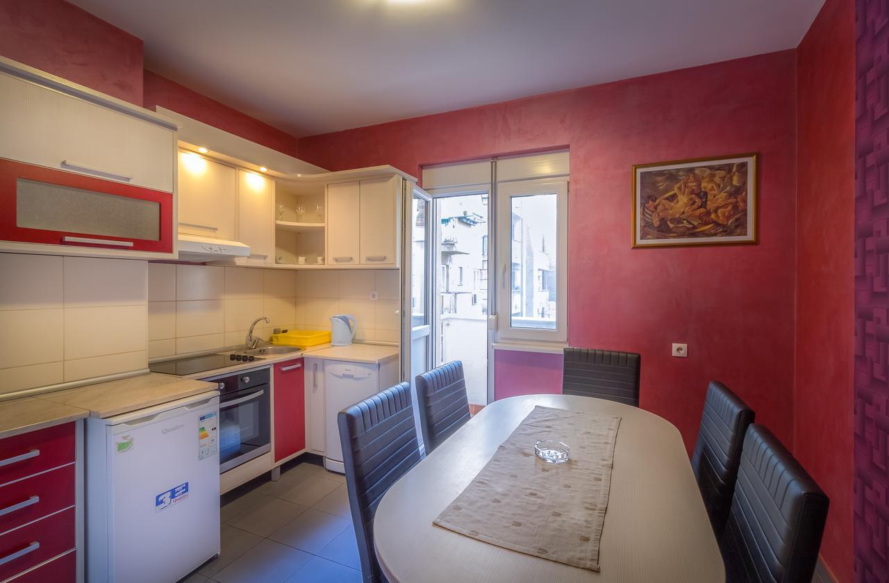 Central Park Family Apartment ベオグラード エクステリア 写真