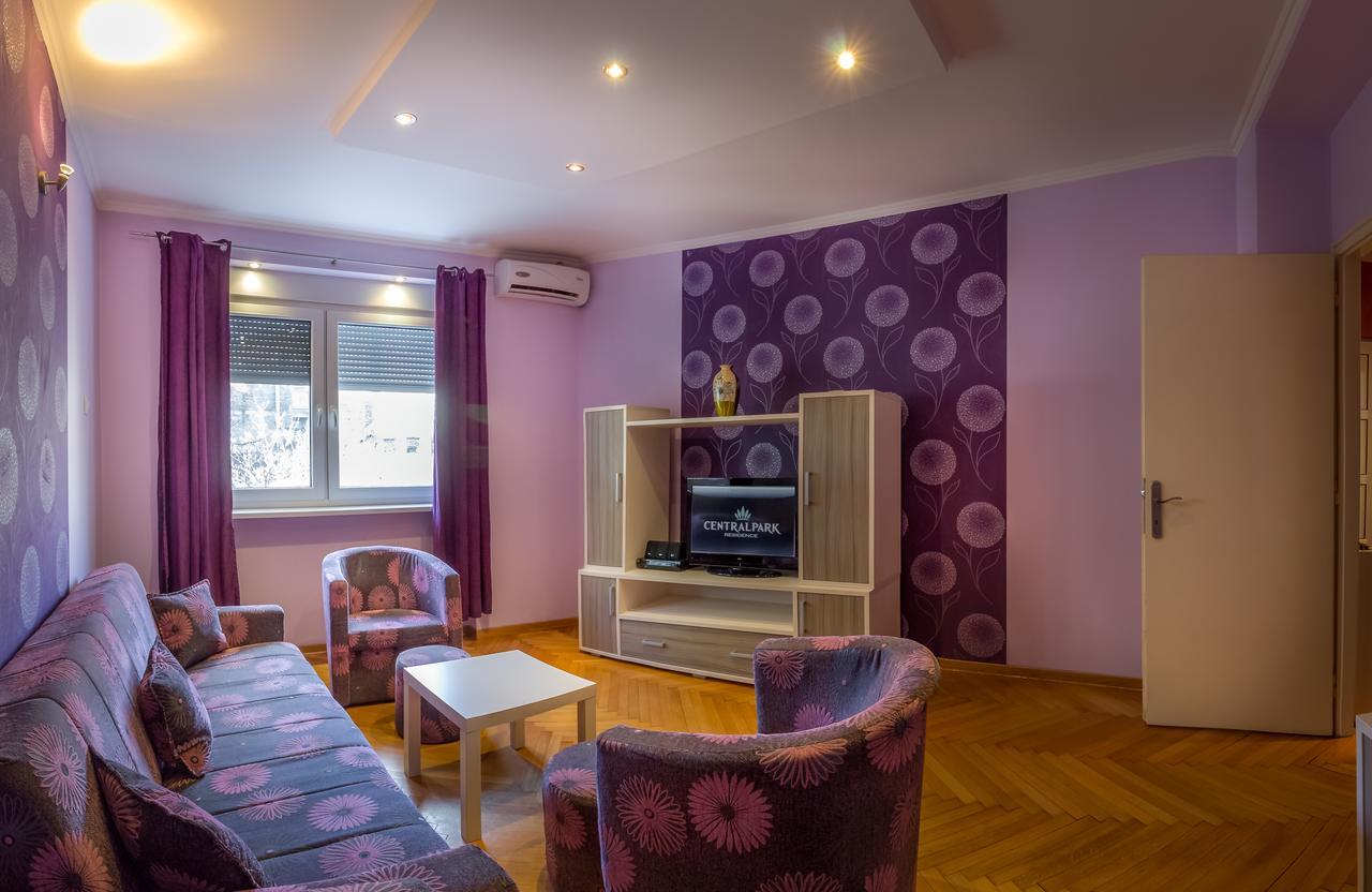 Central Park Family Apartment ベオグラード エクステリア 写真